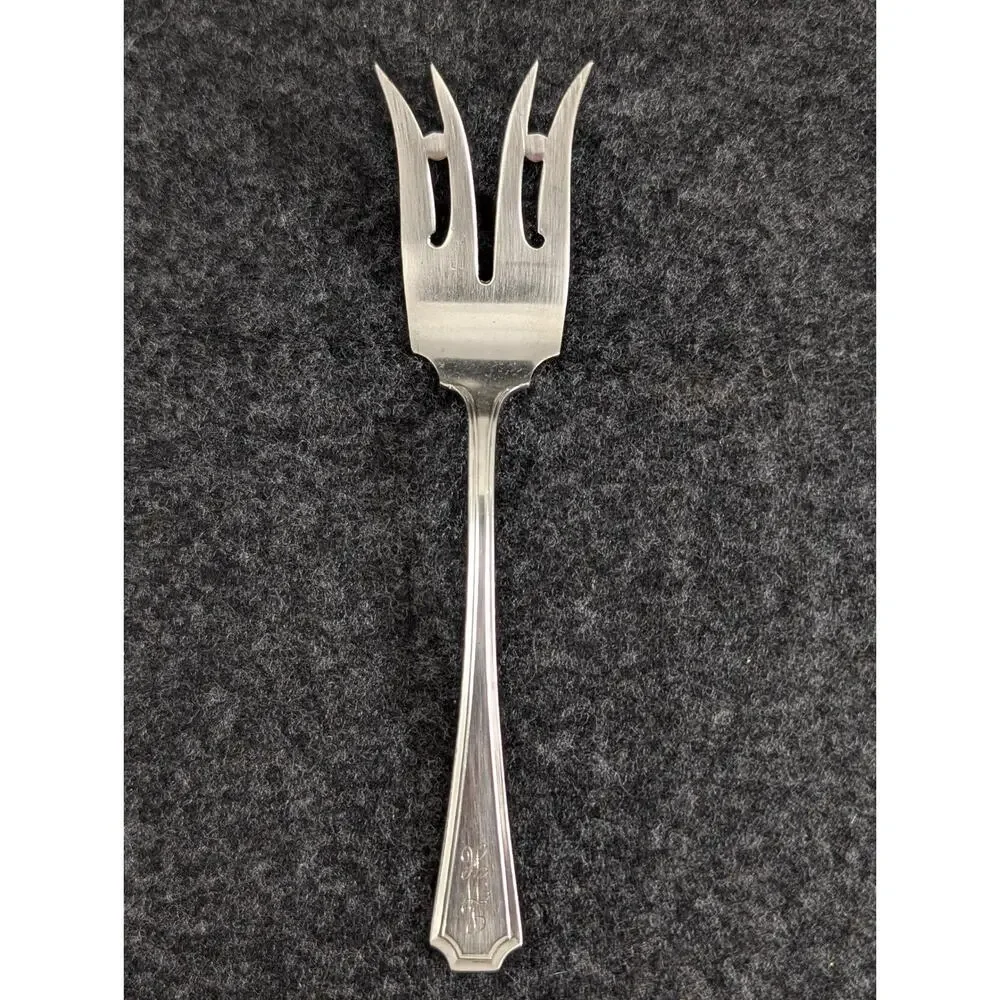 Durgin Gorham Fairfax Sterling Silver Serving Fork 6 Inch 30g Monogram HML 1910